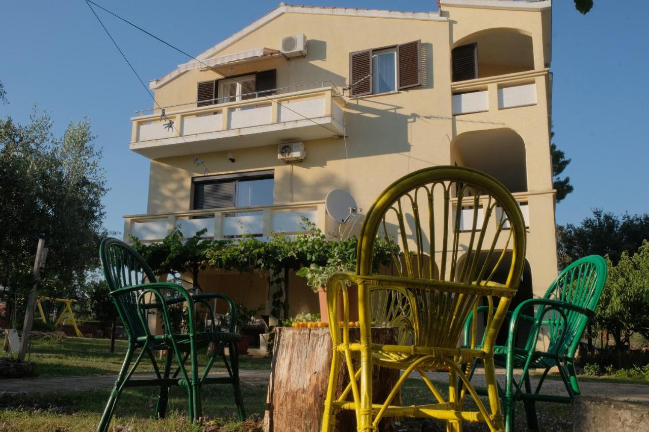 Apartmani Bosiljka Nin Zewnętrze zdjęcie