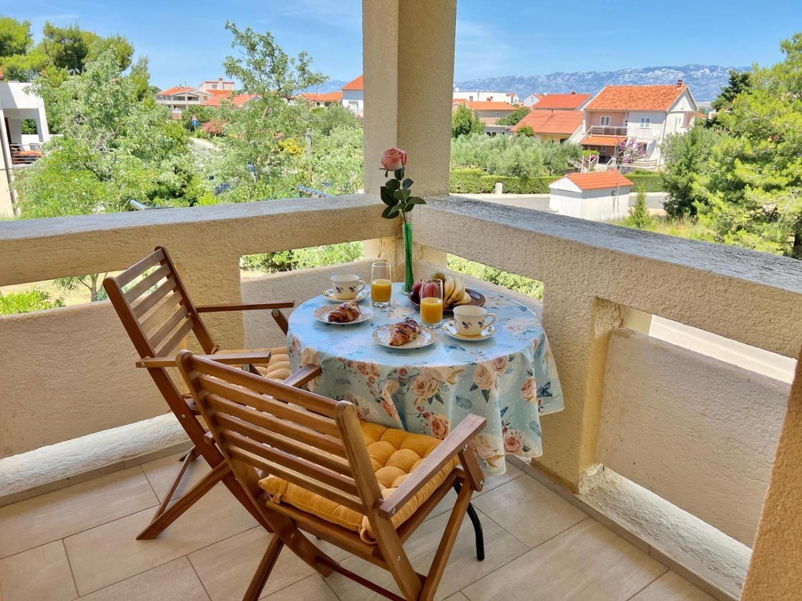 Apartmani Bosiljka Nin Zewnętrze zdjęcie